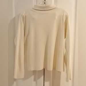 LL Bean Turtleneck - stay cozy and warm this winter